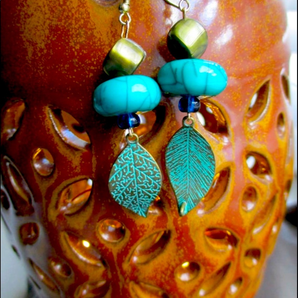 Woman’s earrings